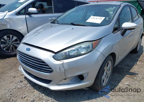 2016 Ford Fiesta Se z USA, uszkodzony, nr VIN 3FADP4BJ2GM142325
